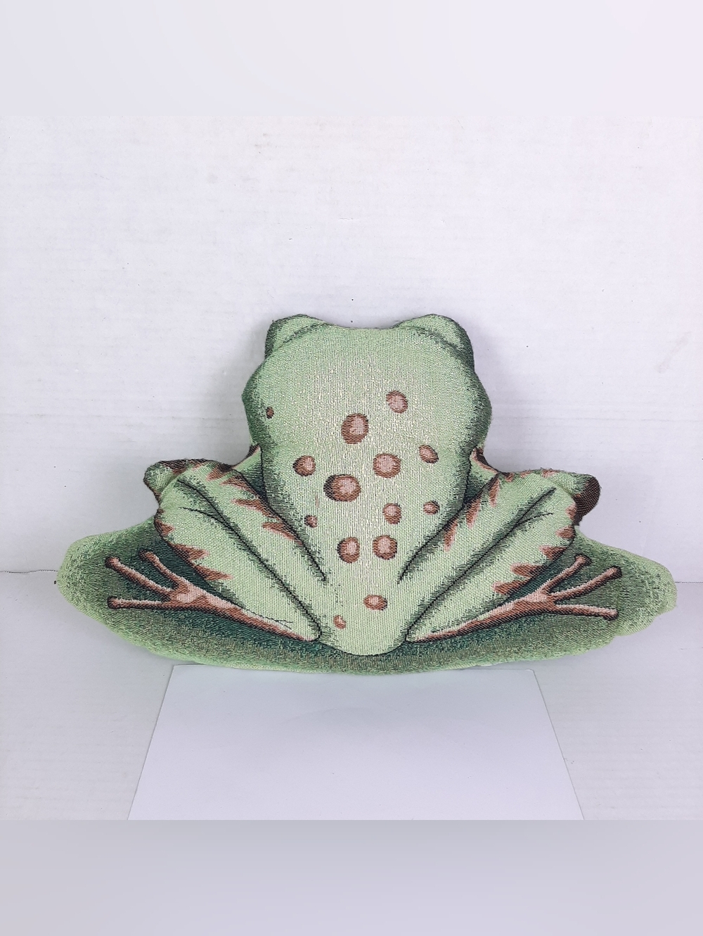 Vintage Green Tapestry Sitting Frog On Lily Pad Shaped Pillow 12" X 18" - Picture 3 of 3